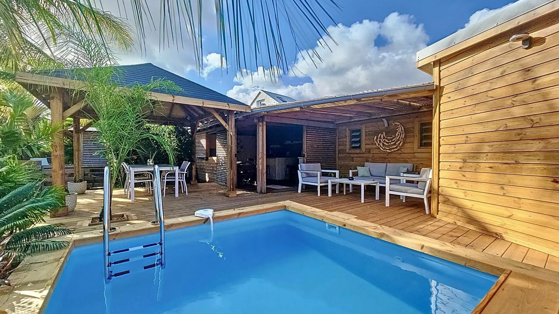 Villa L'Anjou Creole A Sainte Anne En Guadeloupe Avec Piscine Privee Et 2 Chambres Pour 4 Personnes Guadeloupe