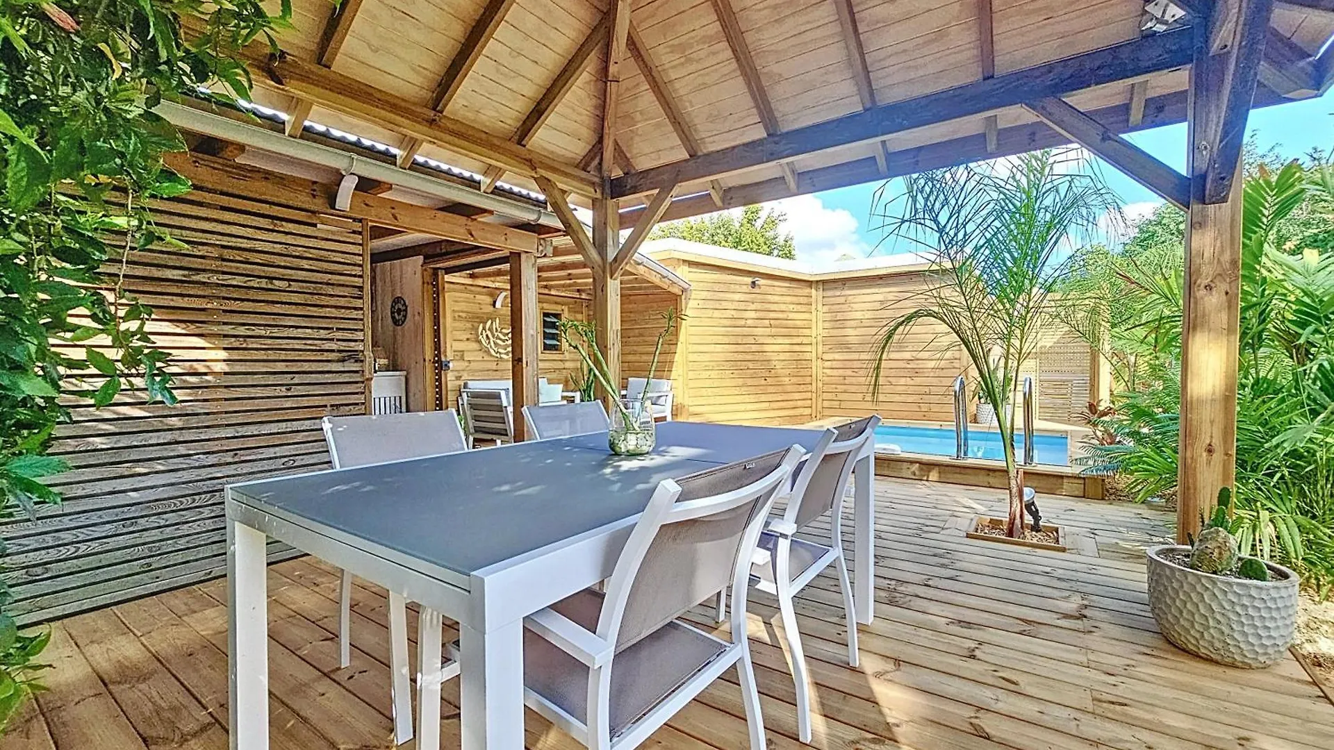 Villa L'Anjou Creole A Sainte Anne En Guadeloupe Avec Piscine Privee Et 2 Chambres Pour 4 Personnes Holiday home Sainte-Anne (Grande-Terre)